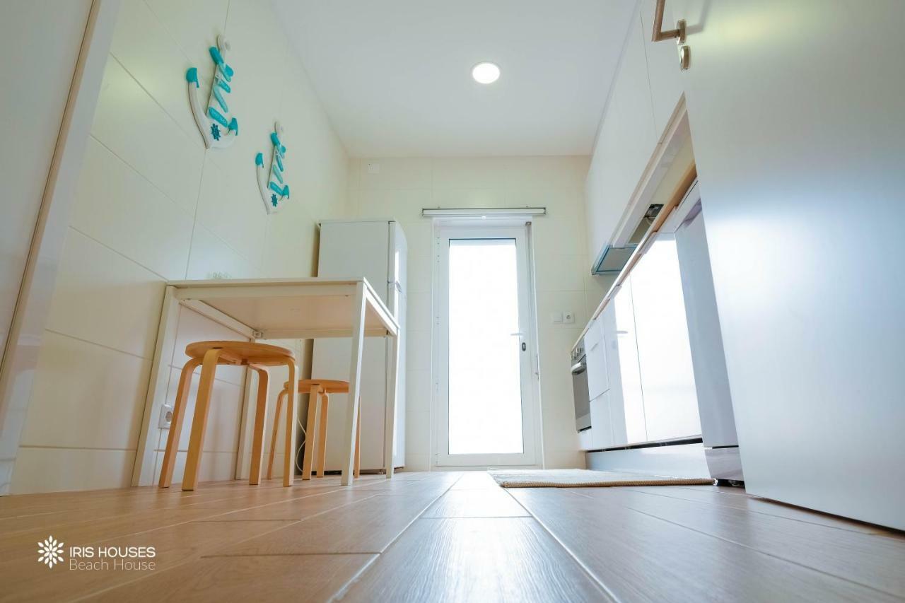 Iris Apartment Назаре Екстериор снимка